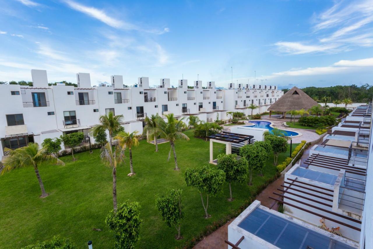 Villa Ana Lucia. Playa del Carmen Bagian luar foto